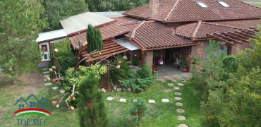 IDN250115a Szarvasi csodaszép ingatlan eladó