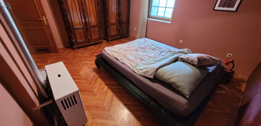 IDN241125 Tiszaderzsi családi ház