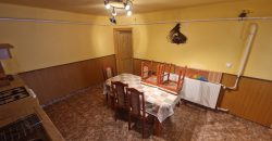 IDN240626 Abádszalók központjában eladó családi ház