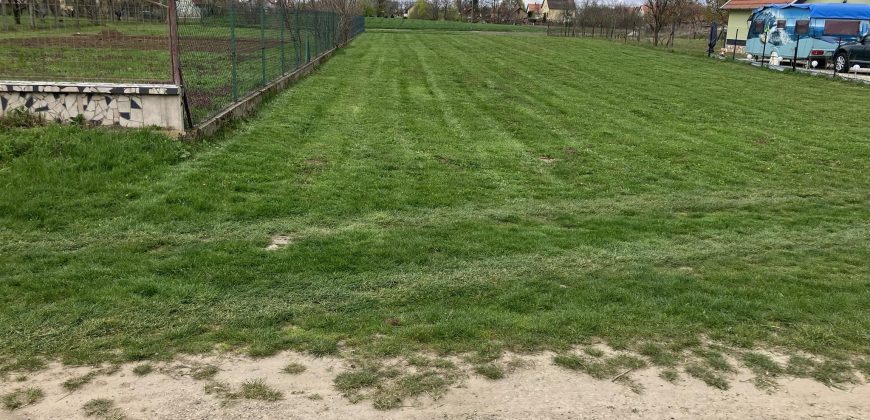 IDN240814 Eladó telek Abádszalókon