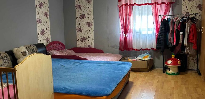 IDN240301 Tiszaszentimrei családi ház