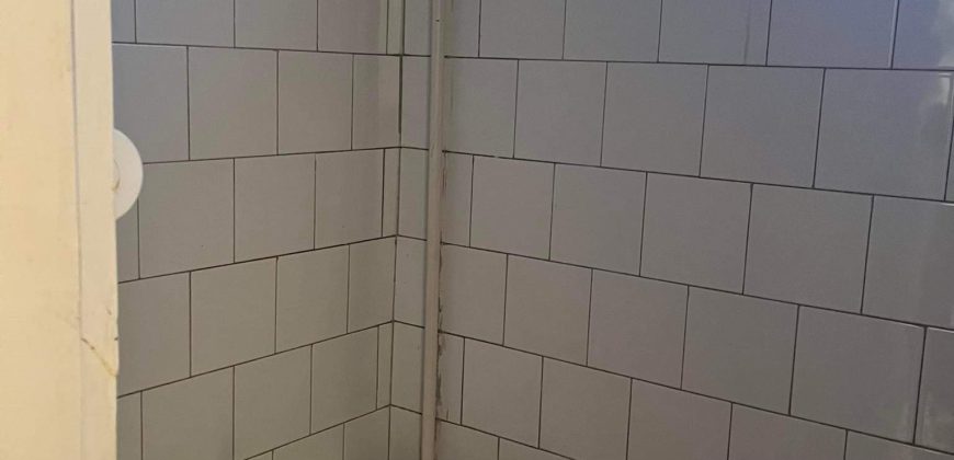 IDN230804 Üzlethelyiség Poroszló központjában
