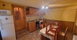 IDN240626 Abádszalók központjában eladó családi ház