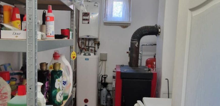 idn250812 Tiszafüredi Családi ház