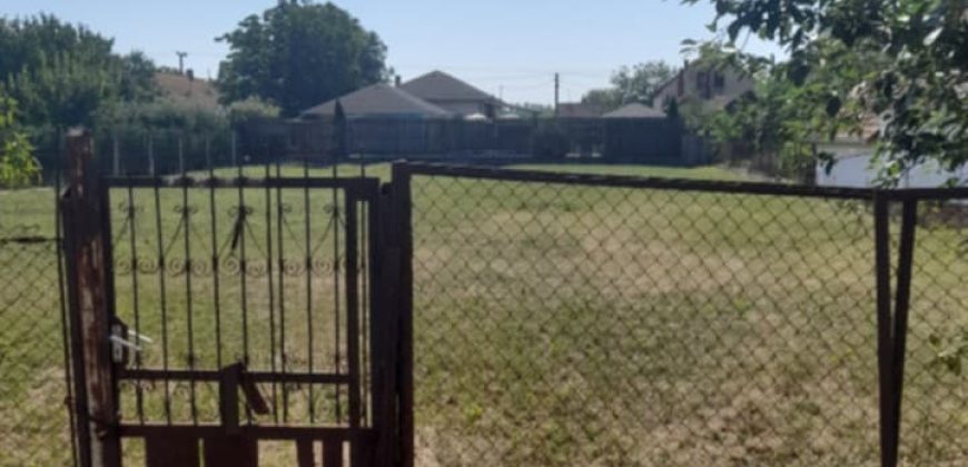 idn250630 Abádszalók telek