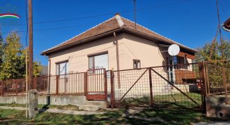 Családi ház Abádszalókon eladó